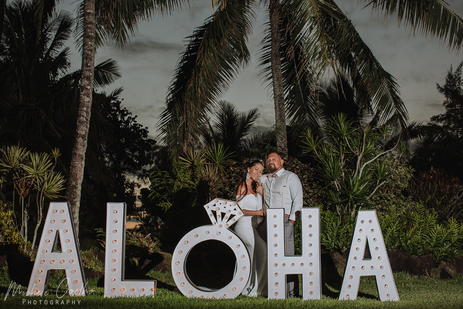 wedding photo hawaii